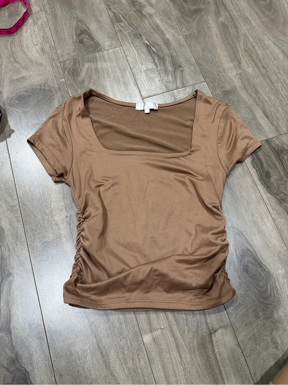 Women’s Square Neck Ruched Side Top in Brown